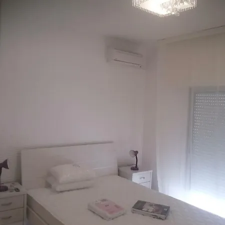 3 Bedroom Apt With Sea View Near Four Seasons Apartment